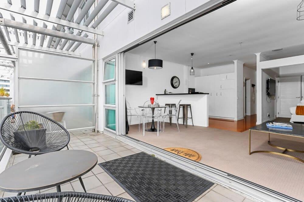 אוקלנד Funky One Bedroom Apartment On Princes Wharf מראה חיצוני תמונה